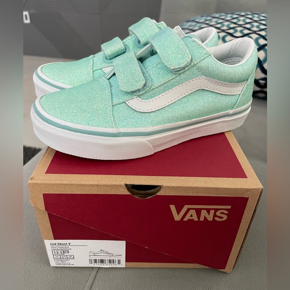 VANS OLDSKOOL V - Picture 7 of 7